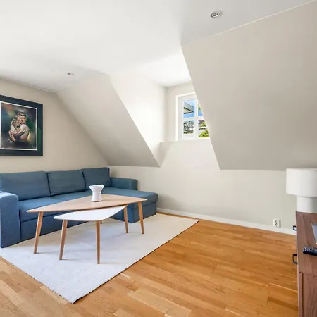 Historic I Free Parking Apartment Bergen